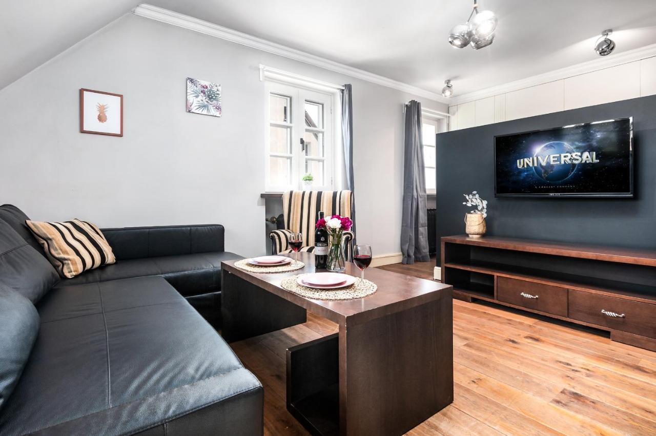 Old Town 6 By Renters Apartament Warszawa